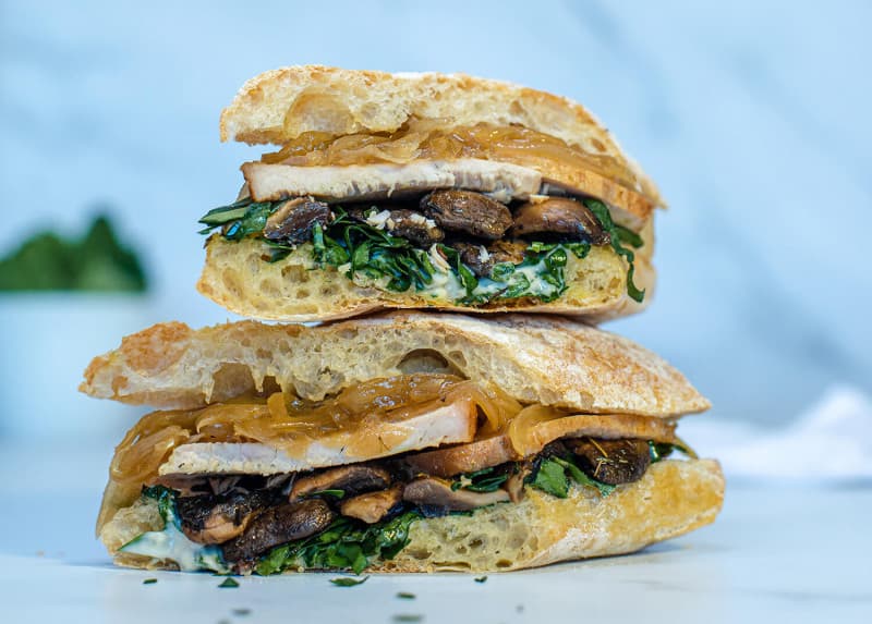 Sandwich Cerdo Champiñones